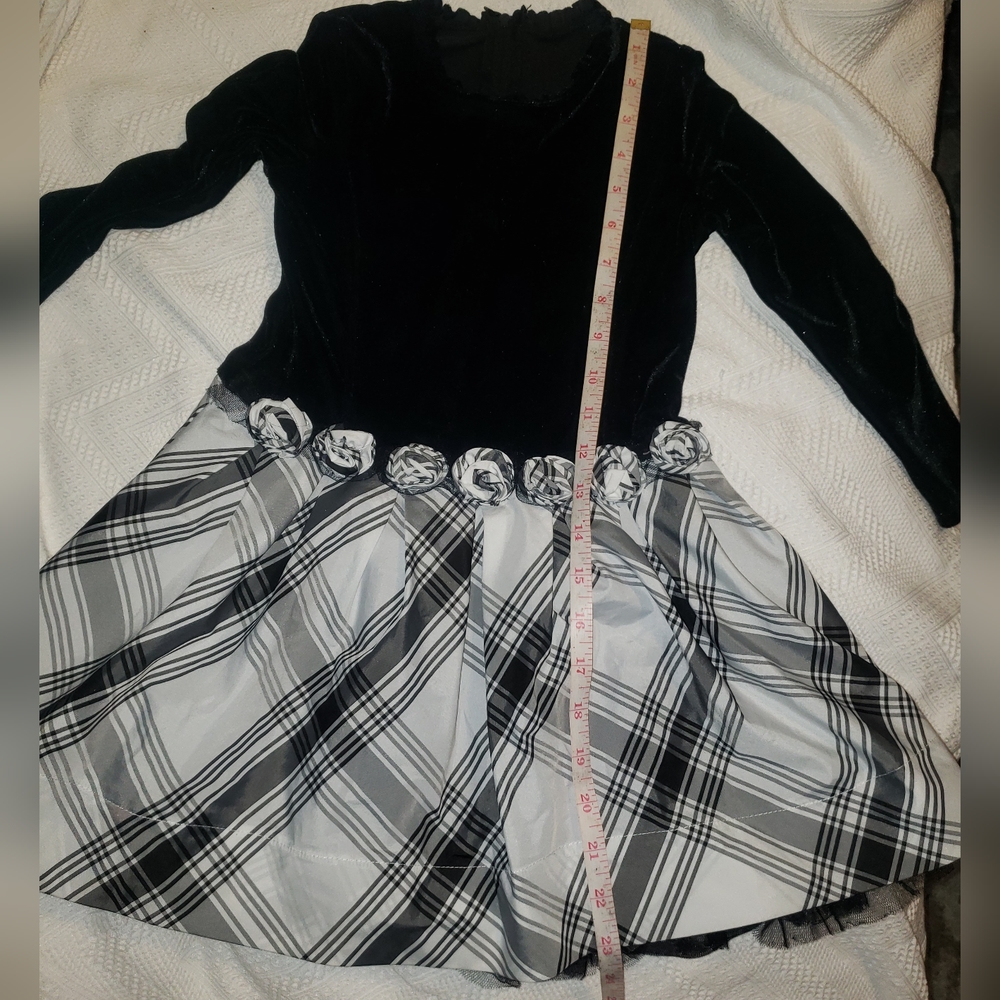 Little girls holiday dress